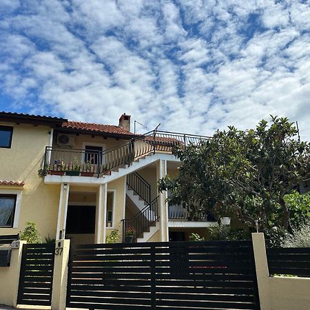 Apartment Mare Porec Ngoại thất bức ảnh
